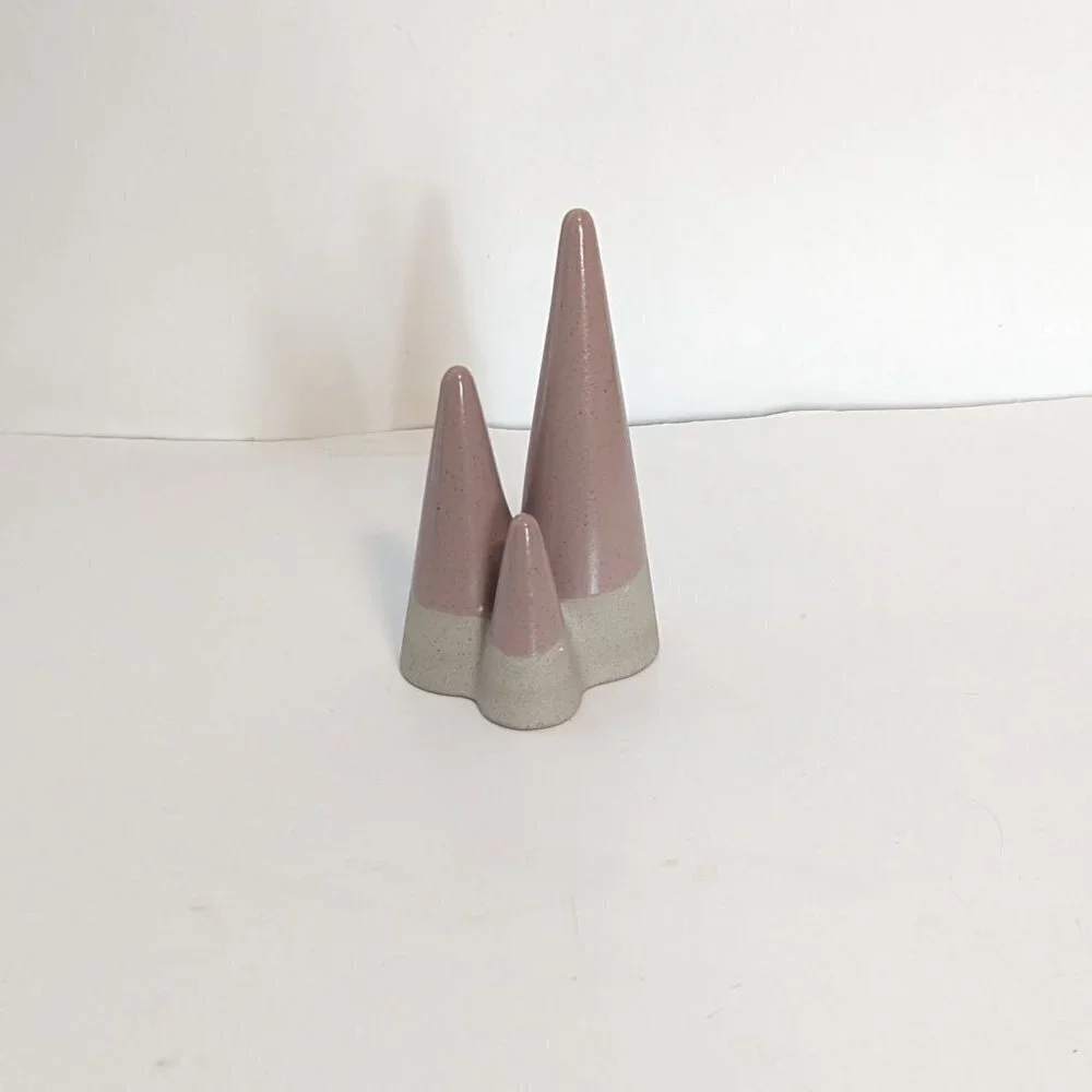 Ceramic Ring Holder‎ Jewelry Mountain Display Triple Cones MT